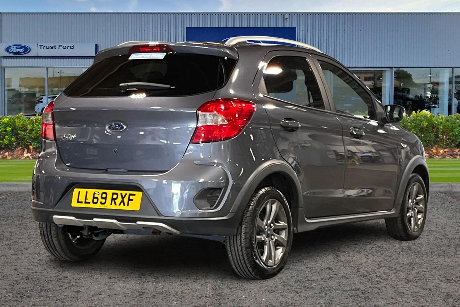 Ford KA+ Photo 3