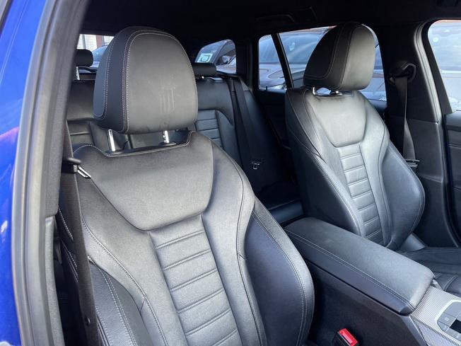 BMW 3 Series Photo 28