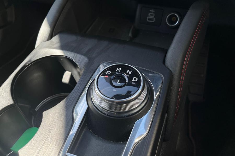 Ford KUGA Photo autoimg-03bc79f123f555d15b766ed798b60c135e85c660.jpg