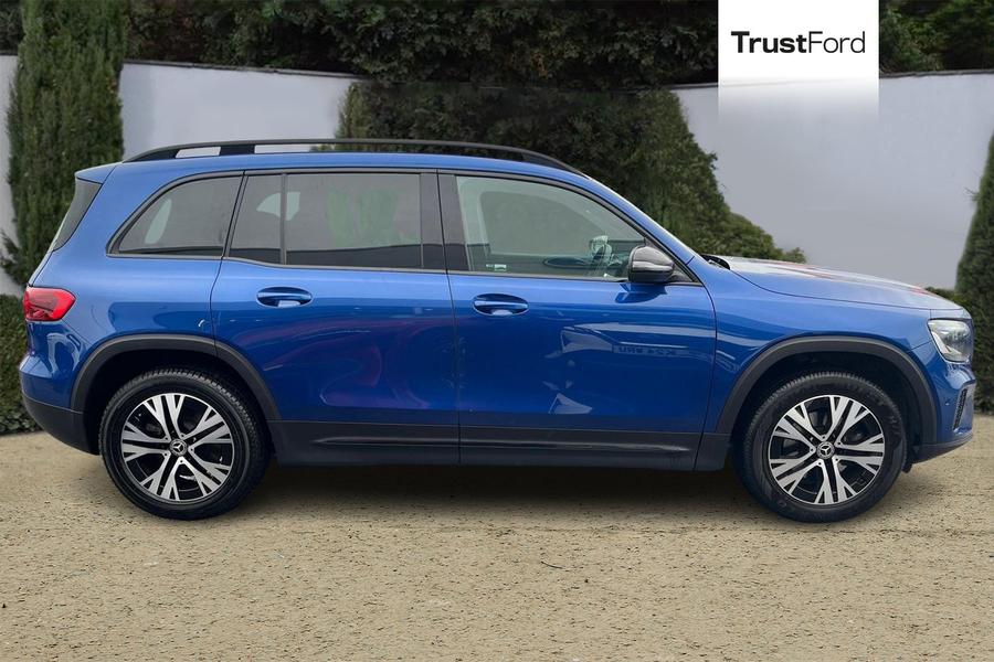 Mercedes-Benz GLB Photo autoimg-03bf8b33d3b4a27c40d85af5560bd43708c7b187.jpg
