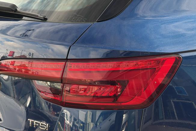 Audi A4 Avant Photo 18