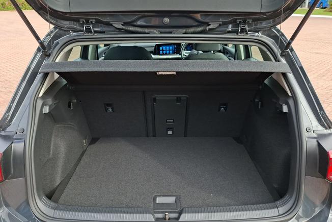 VOLKSWAGEN Golf Photo 12
