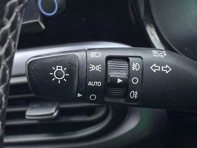 HYUNDAI i10 Photo 38