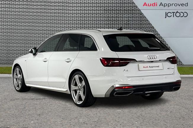 Audi A4 Avant Photo 3