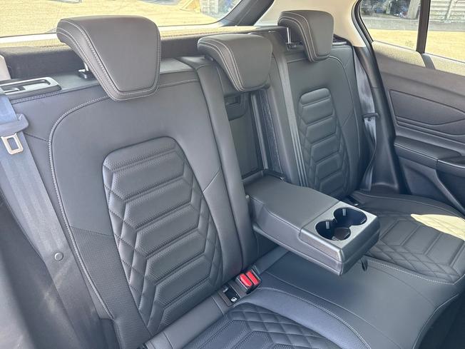 FORD Focus Photo 25