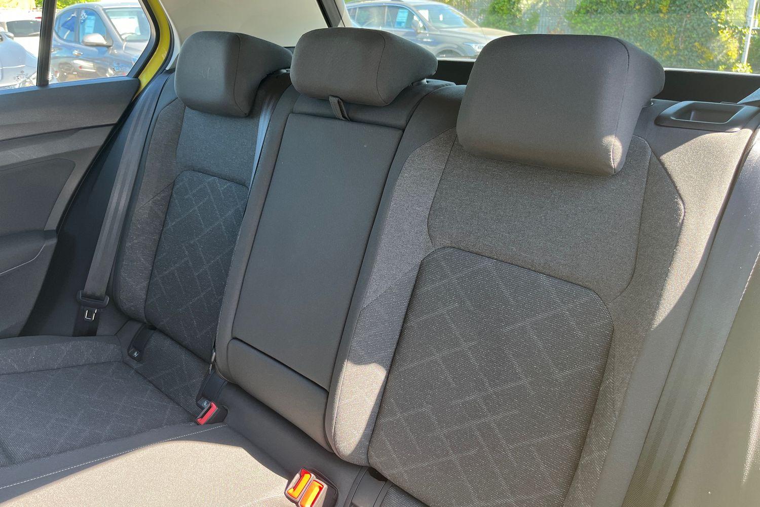 Volkswagen GOLF Photo 19