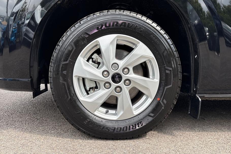Used Ford TRANSIT CUSTOM YP75PXY 24