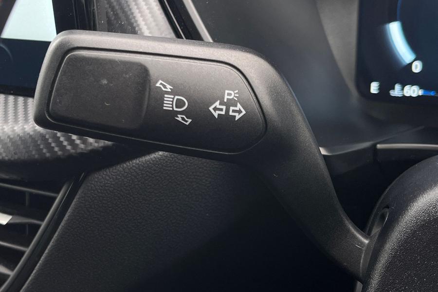 Ford Kuga Photo autoimg-03d54395cb371c15d8835faf473f1d162adeabdc.jpg