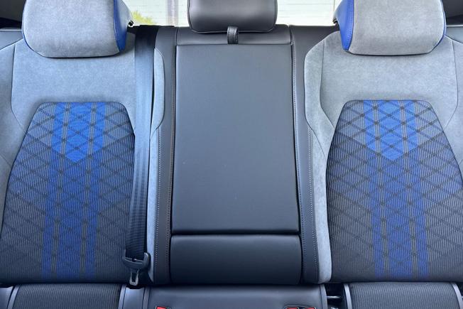VOLKSWAGEN Golf Photo 41
