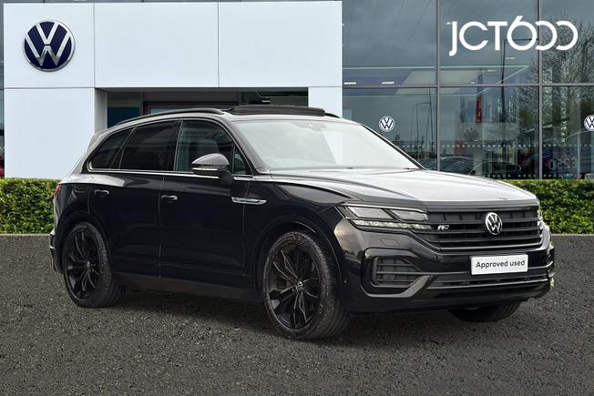 VOLKSWAGEN Touareg Photo 1