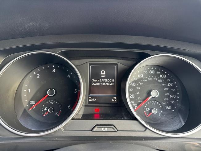 VOLKSWAGEN Tiguan Photo 15