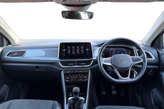 VOLKSWAGEN T-Roc Photo 10