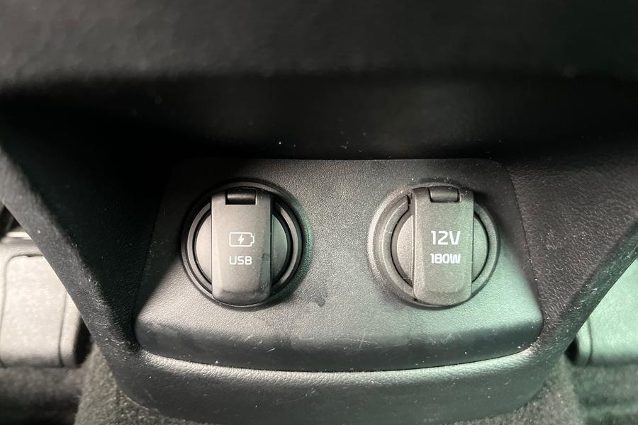 Kia Sportage Photo autoimg-03e1795c150af80872cf45613dec15a0f66f1006.jpg
