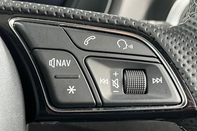 AUDI Q2 Photo 17