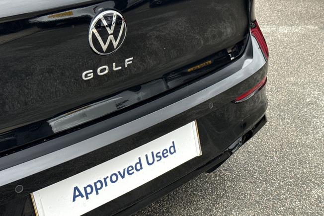 Volkswagen Golf Photo 21