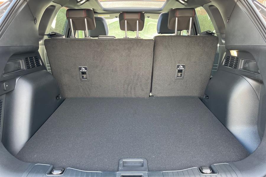 Ford Kuga Photo autoimg-03e9b3e8ccce7c71dd1c5fedc9c07e9404ef44e5.jpg