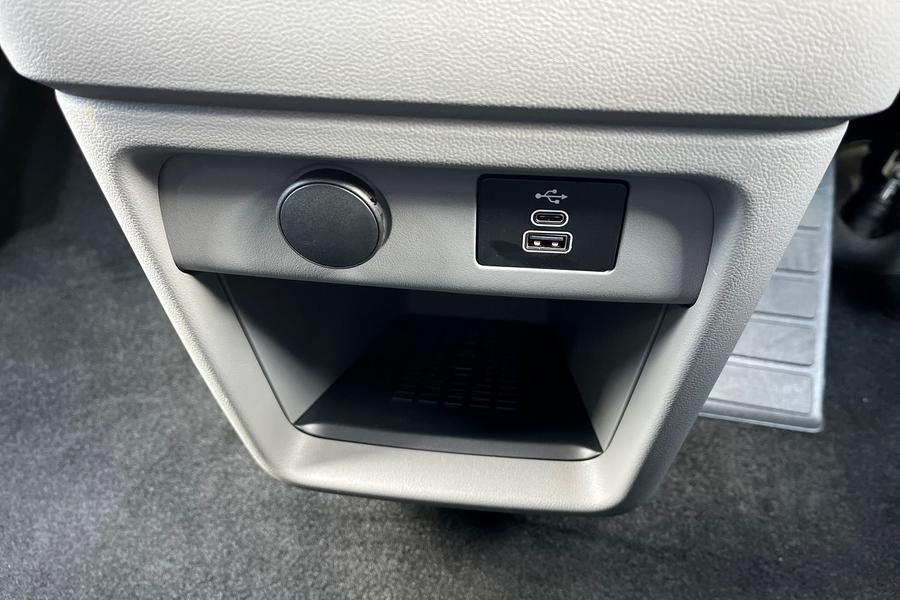 Ford TRANSIT CUSTOM Photo autoimg-03eb9afc1cba662ab8f3513c506c8f9b6c7dcd7b.jpg