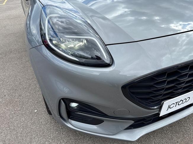 FORD Puma Photo 28