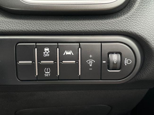KIA Ceed Photo 35