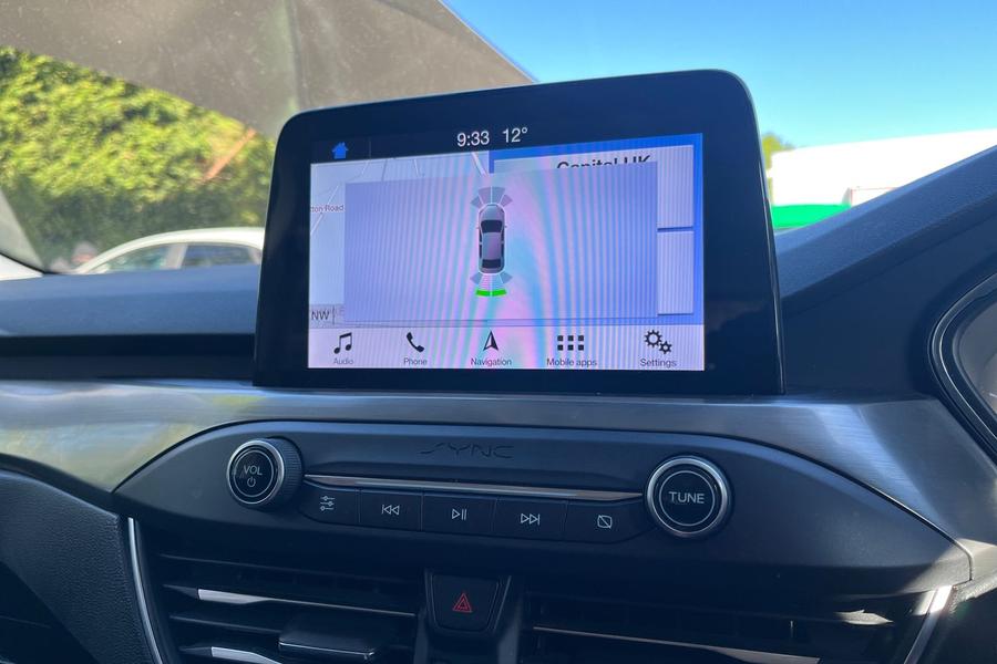 Ford FOCUS Photo autoimg-03f981418b01268403790f1e9d9246b7bb6e837a.jpg