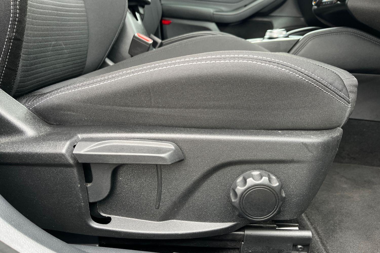 Ford FOCUS Photo 36