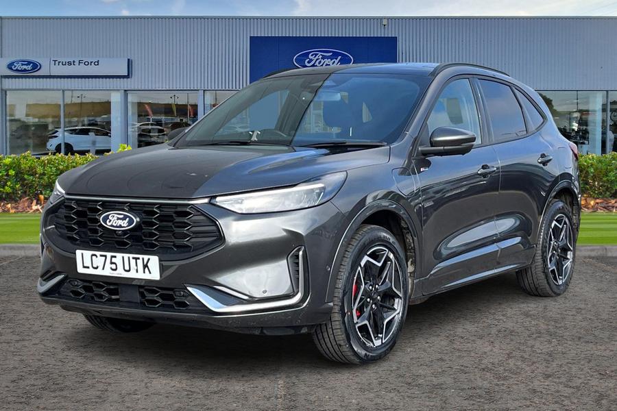 Ford KUGA Photo autoimg-03fe9d0ebd00d0634941f56833a3503608bff212.jpg