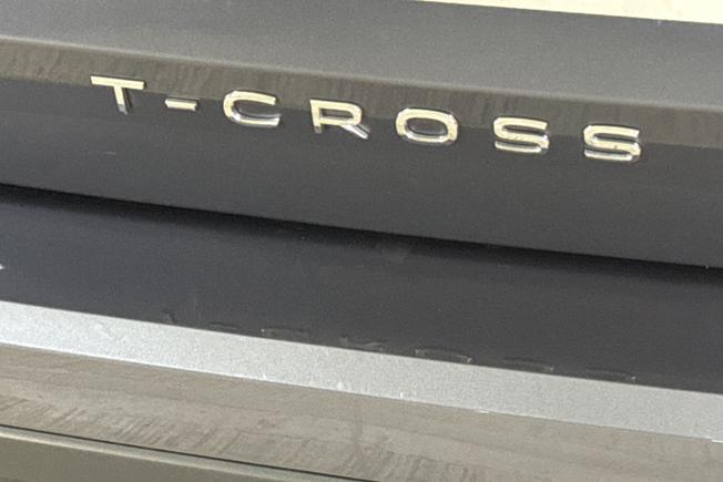 Volkswagen T-Cross Photo 27