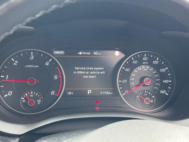Kia Stinger Photo 15