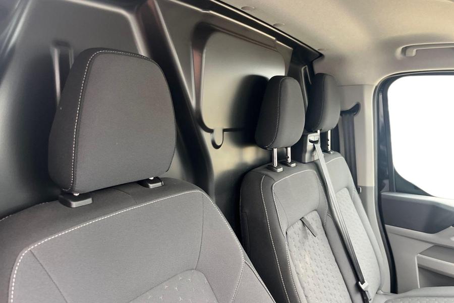 Ford TRANSIT CUSTOM Photo autoimg-040b81c06b2221d2d33ff7dd09ded4e0af1ea98d.jpg
