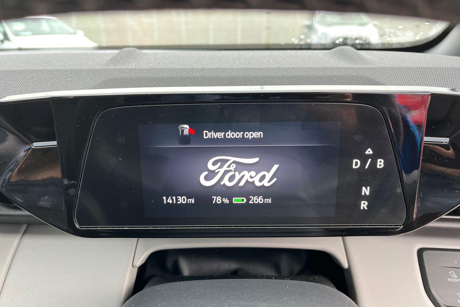 Ford EXPLORER Photo 12