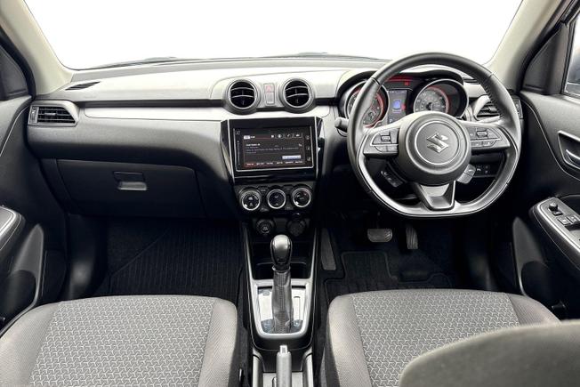 SUZUKI Swift Photo 10