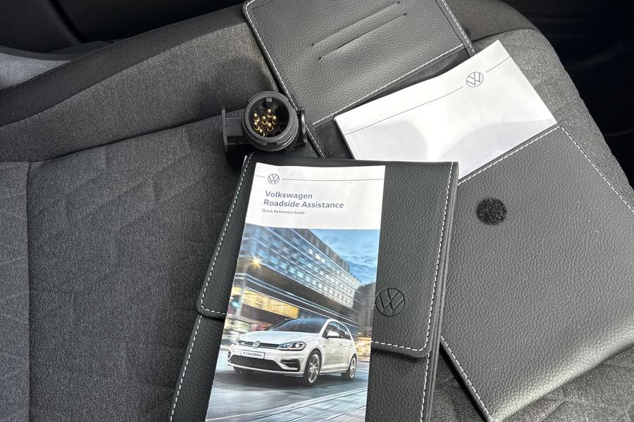Volkswagen T-CROSS Photo autoimg-040eab0fd46cf94d9a638a99784757d5eb35d648.jpg
