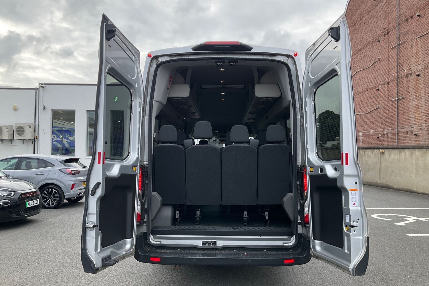 Ford TRANSIT Photo 5