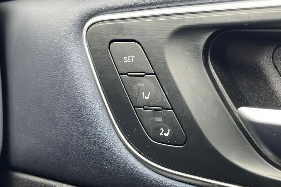 Nissan Qashqai Photo autoimg-041247d9322b8aa44b72f8122a44ad5cb371d116.jpg