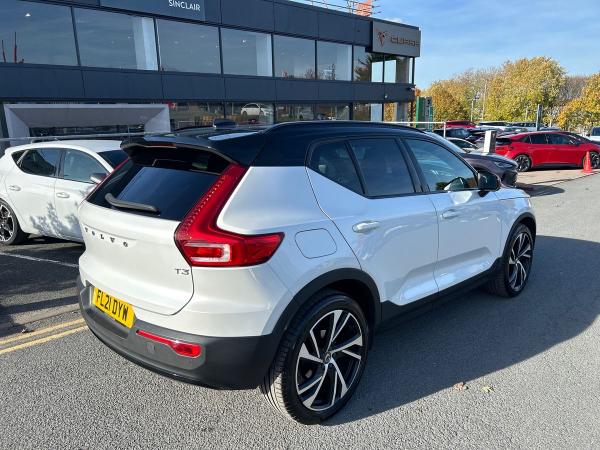 Volvo XC40 Photo autoimg-041ccba36400b30f613138c2ab979bc46687290d.jpg