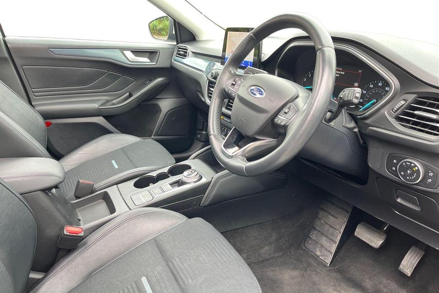 Ford Focus Photo autoimg-041ea22a38d5f709720c9a629247282bd5f45874.jpg