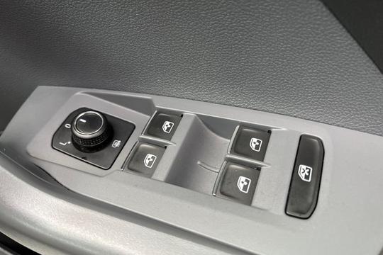 Volkswagen T-cross Photo autoimg-0426d88c0e3902dadec45f3c2541d1c6fa7ba9f0.jpg