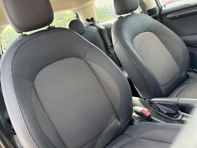 MINI Hatch Photo 25