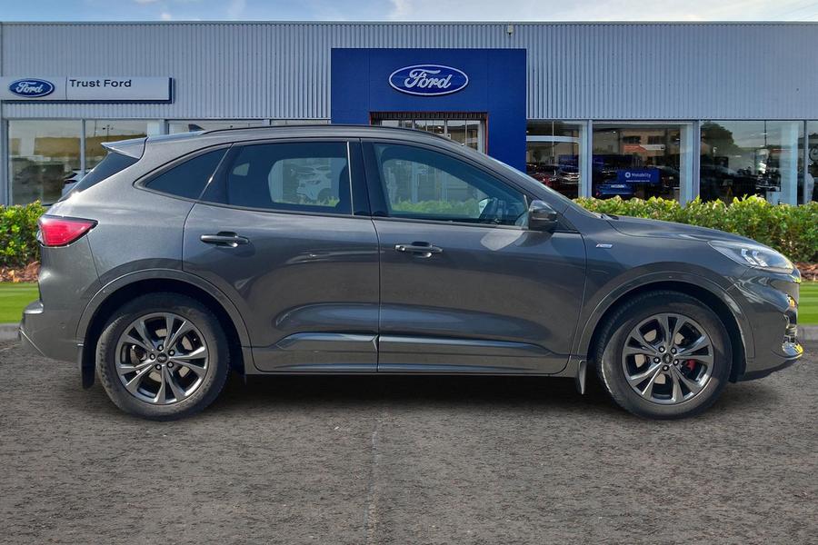 Ford KUGA Photo autoimg-042f5d1a0b3f872f38e476101b33dd3495c3e083.jpg