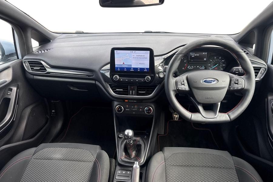 Ford FIESTA Photo autoimg-043516792f6d90063bb4cae4c5e96838ec49f124.jpg