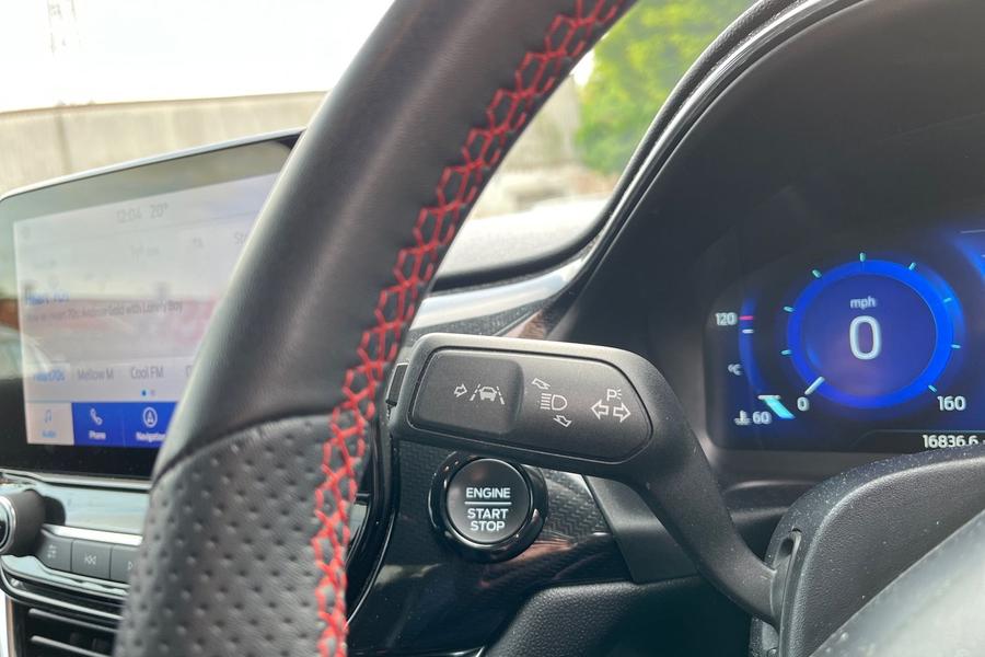 Ford FIESTA Photo autoimg-0435360b1877d17cb7873994eda9bd51aa157500.jpg