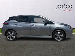 NISSAN Leaf Photo 4