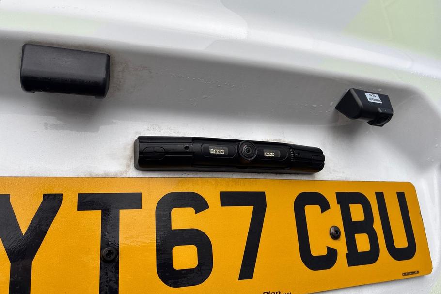 Used Ford Transit Connect YT67CBU 26