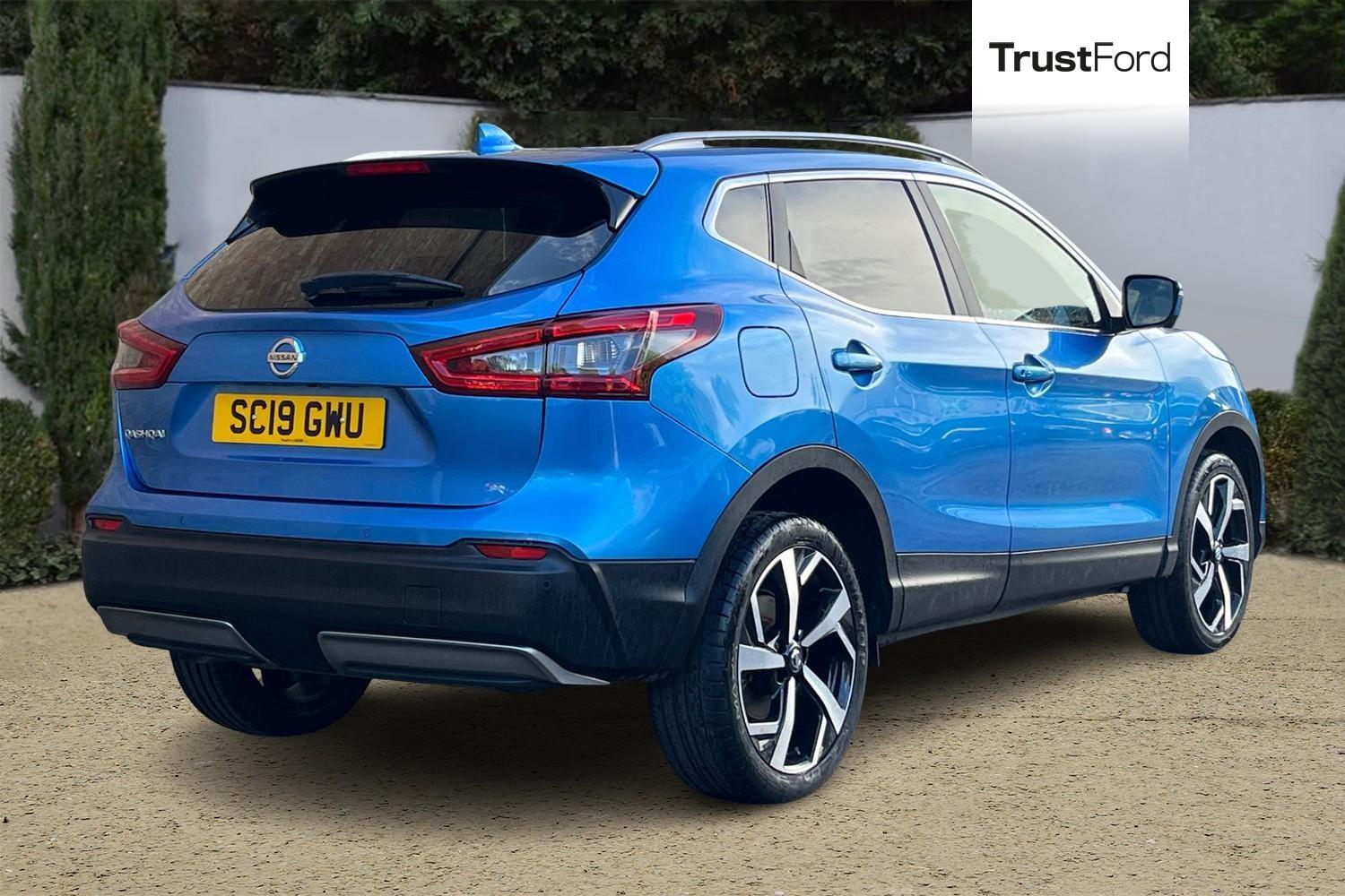 Nissan QASHQAI Photo 3