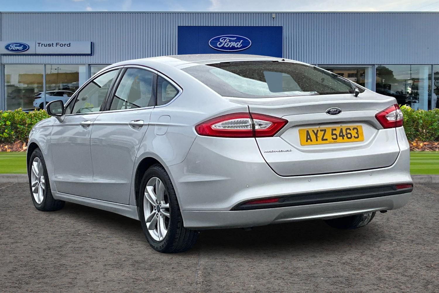 Ford MONDEO Photo 1