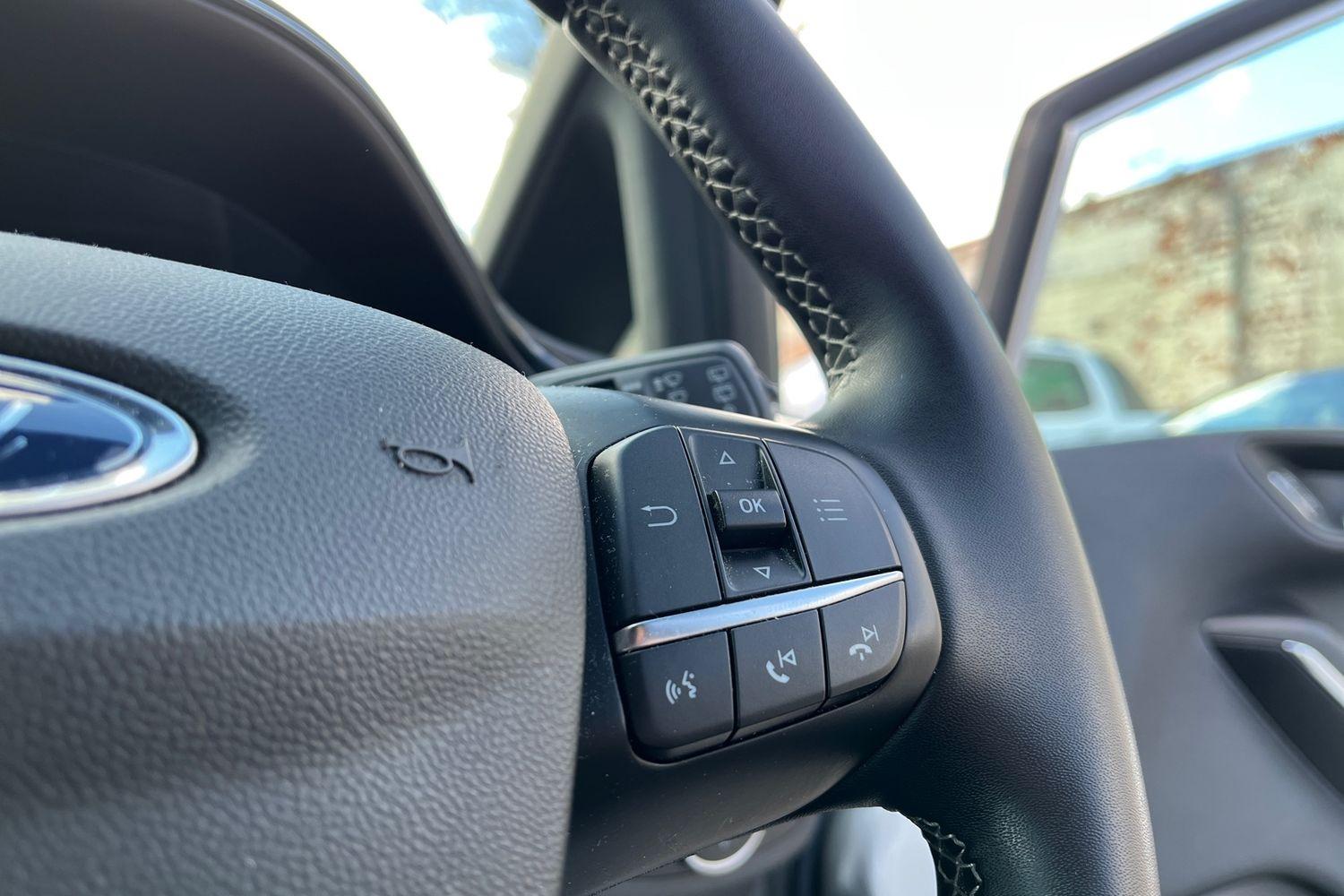 Ford FIESTA Photo 26