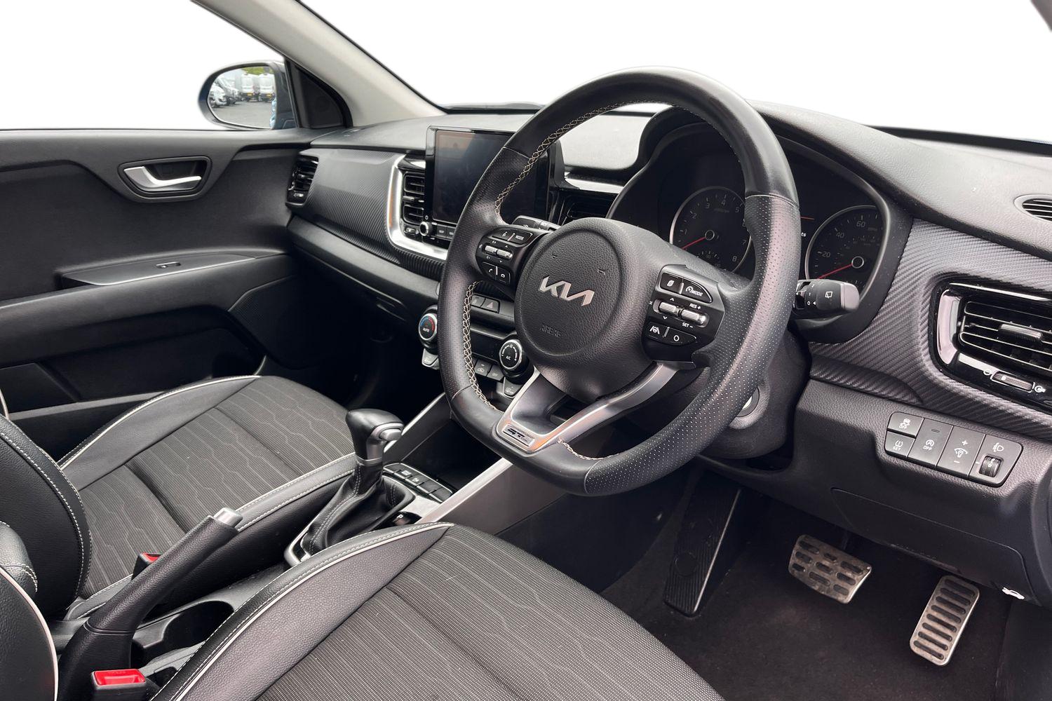 Kia STONIC Photo 8