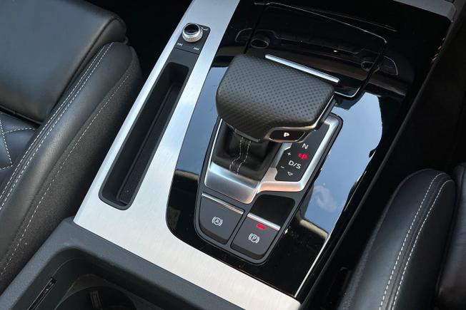 AUDI Q5 Photo 29