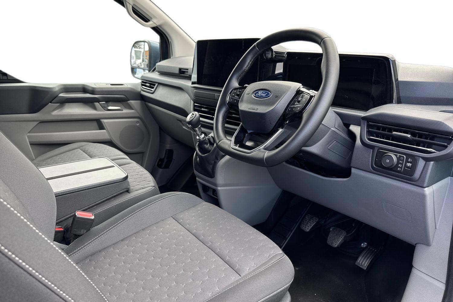 Ford TRANSIT CUSTOM Photo 13