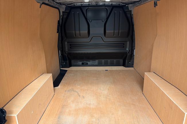 VOLKSWAGEN Transporter Photo 12
